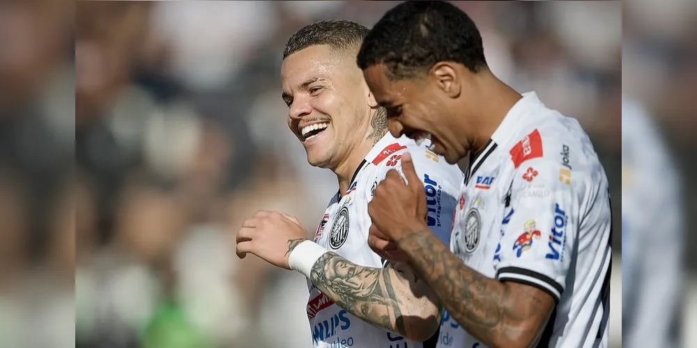 Rodrigo Rodrigues marcou o segundo gol do Fantasma na partida