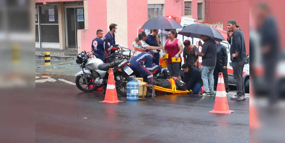 O motociclista foi encaminhado para a UPA Santana