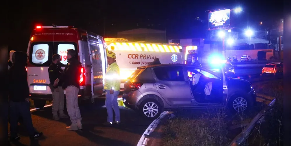 Trânsito ficou interditado na alça de acesso à BR-376