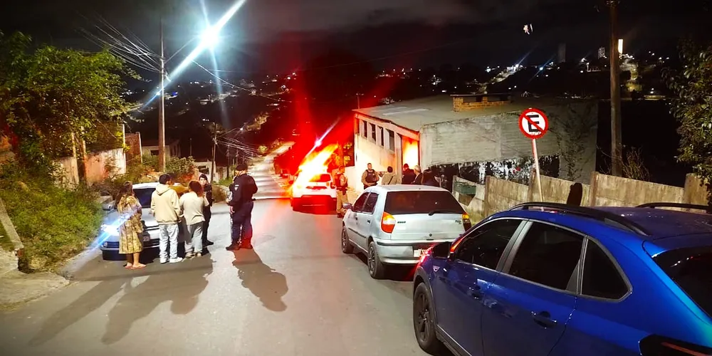 Ocorrência foi registrada na rua Bituruna