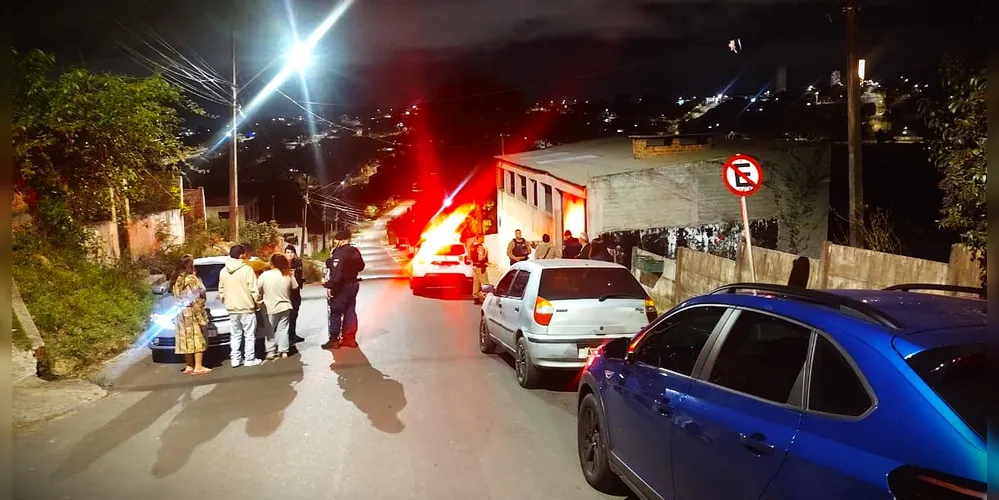 Ocorrência foi registrada na rua Bituruna