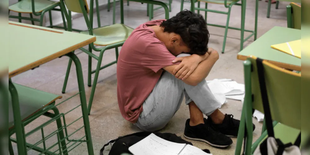 Aluno de 14 anos teria sido uma das vítimas de maus-tratos
