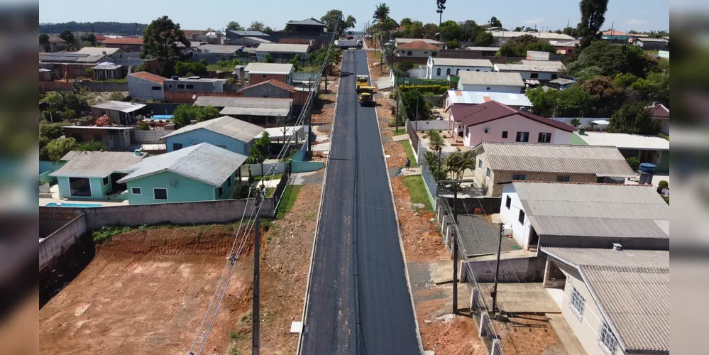 Investimentos de gestão de Elizabeth Schmidt (União) se aproximam de R$ 1 bilhão