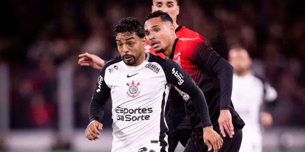 A primeira partida entre a equipe paranaense e o Corinthians terminou em 1 a 0 para o Timão