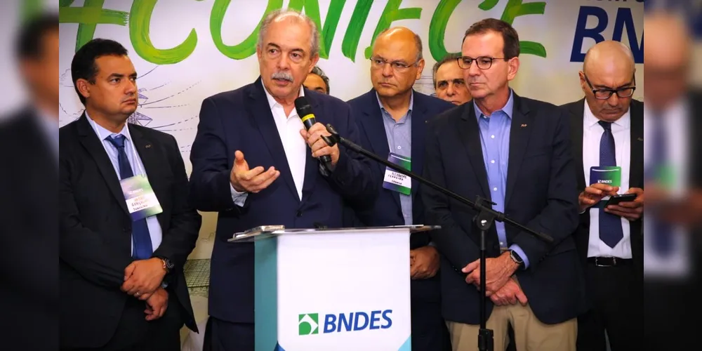 Aloizio Mercadante, presidente do Banco Nacional