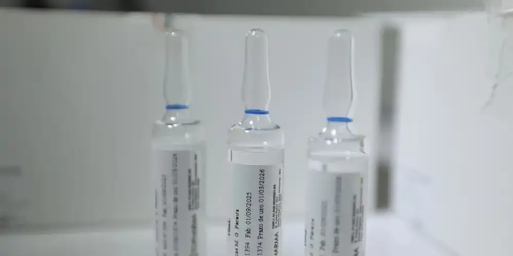 O primeiro lote será fabricado pelo laboratório Cristália, e toda a produção será doada ao Ministério da Saúde