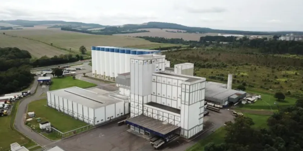 Bunge Alimentos S/A recebeu parecer favorável para a Licença Prévia de Ampliação (LPA) para a atividade de produção de farelo de soja, lecitina de soja e óleo degomado de soja.