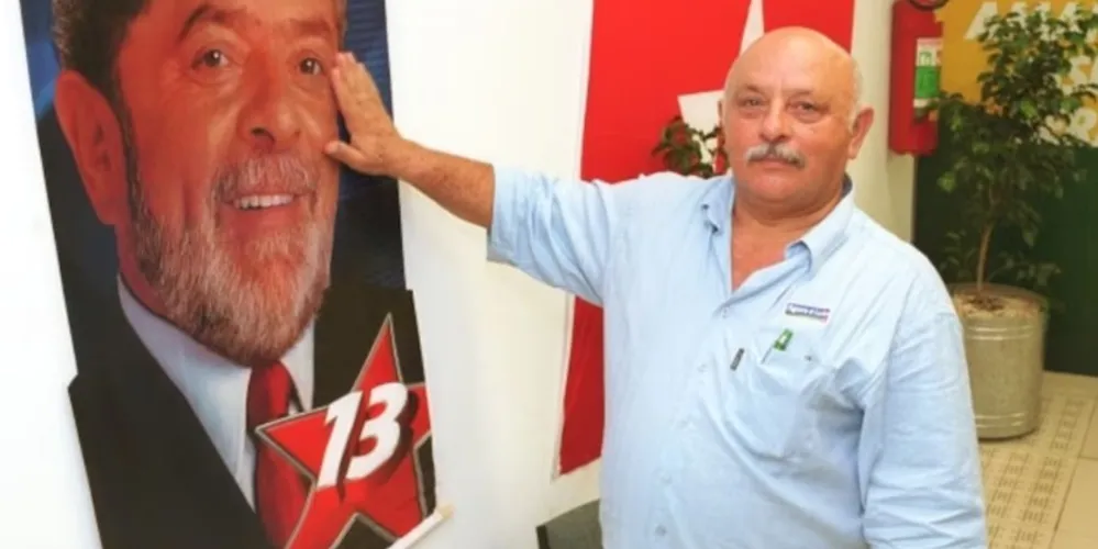 Irmão mais velho do presidente Lula (PT), é diretor vice-presidente do Sindnapi