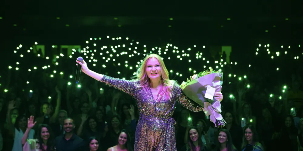 Evento de 40 anos da Acipg Mulher terá palestra de Cátia Damasceno
