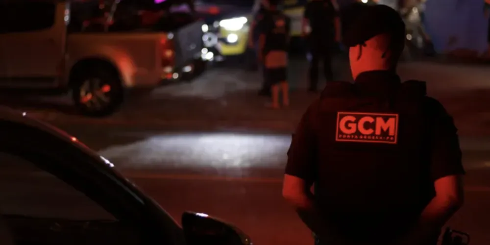 Equipes da GCM e Polícia Militar de Ponta Grossa estiveram no local