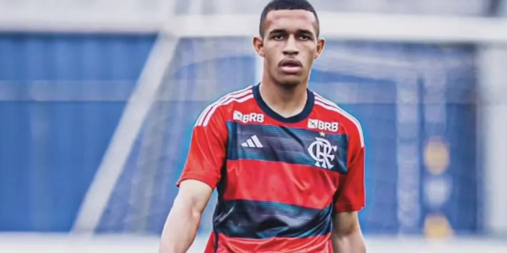 Thiago passou pela base do Flamengo em 2024