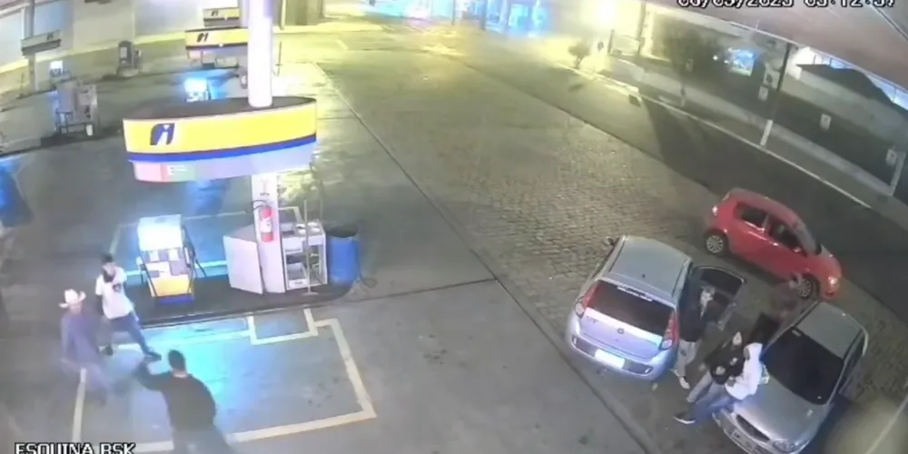 O crime aconteceu na madrugada de sexta-feira (5) para sábado (6)