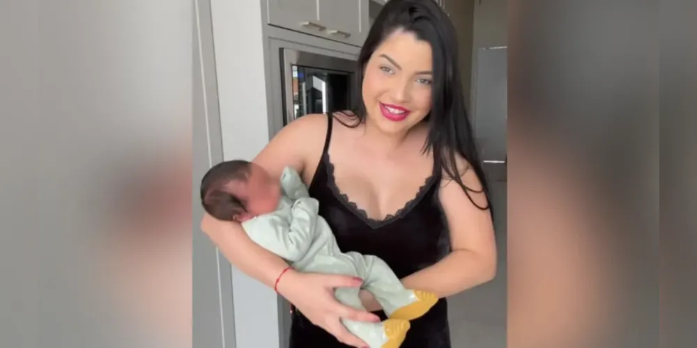 Caroline tentou alterar o nome da recém-nascida dentro de 15 dias após o primeiro registro.