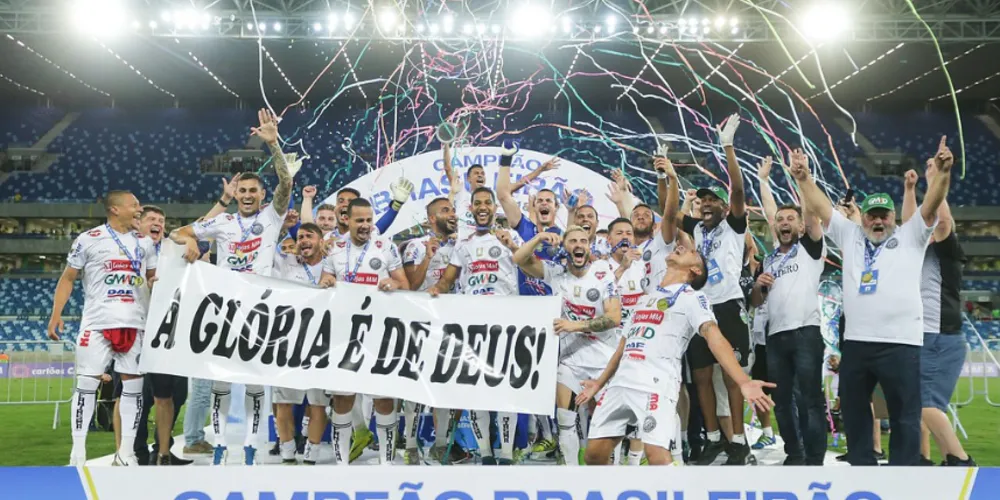 Foi o terceiro título do Fantasma na década