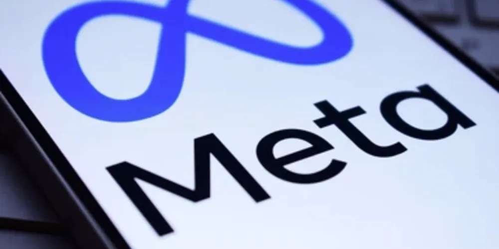 A diferença de preço entre as plataformas existe devido às taxas cobradas por Apple e Google nas transações