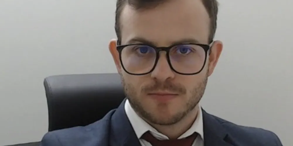 Alvo da ação atuava em processos criminais envolvendo autoridades públicas e é suspeito de realizar vazamentos de informações