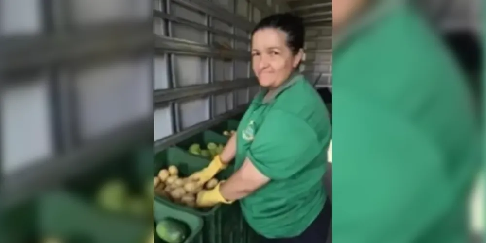 Três equipes vão percorrer os bairros para trocar recicláveis por frutas, verduras e legumes