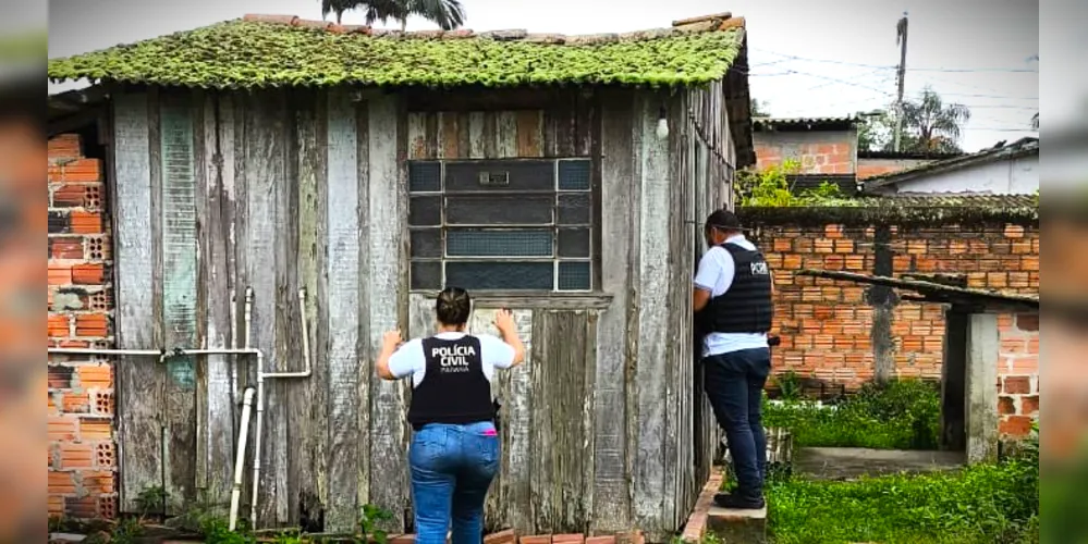 Vizinhos relataram nunca ter visto a mulher, somente o suspeito