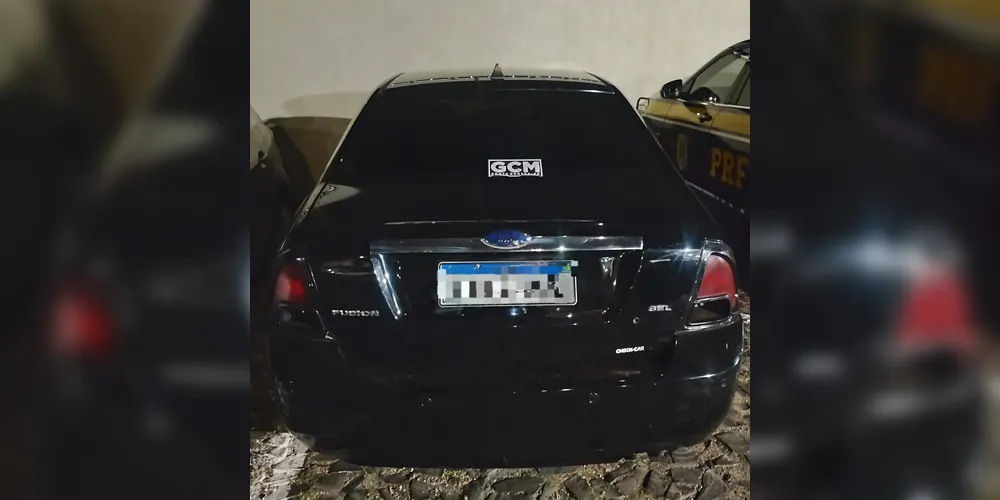 Carro havia sido sinalizado entre equipes da GCM com alerta de furto/roubo