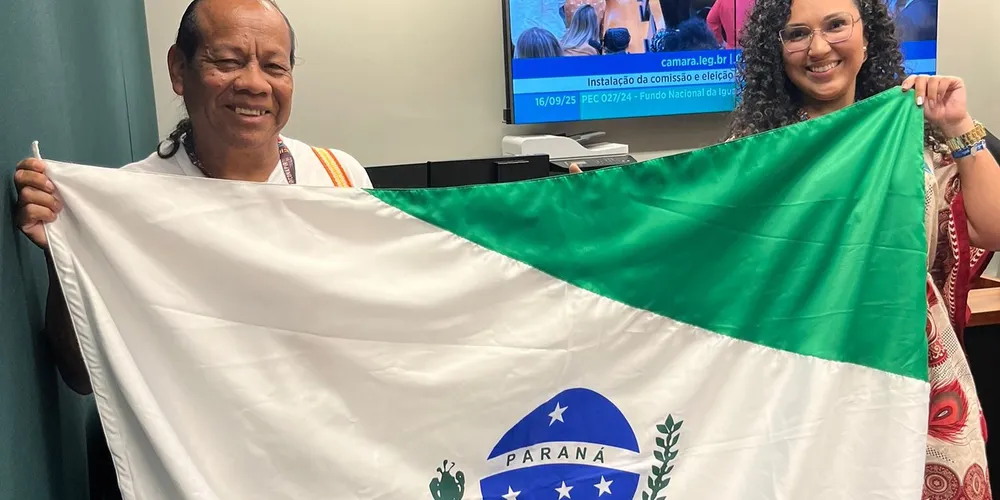 Os castrenses Liliane Cardoso e Vanderson Roberto Benítez foram selecionados como delegados para ajudar a representar o Paraná