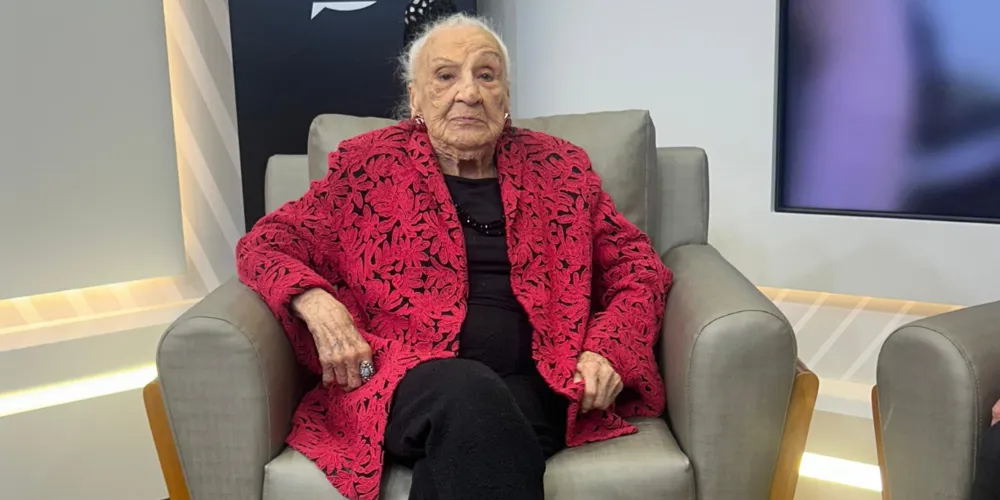 Com 102 anos, Liamir conta suas vivências e obras que impactaram à cultura paranaense