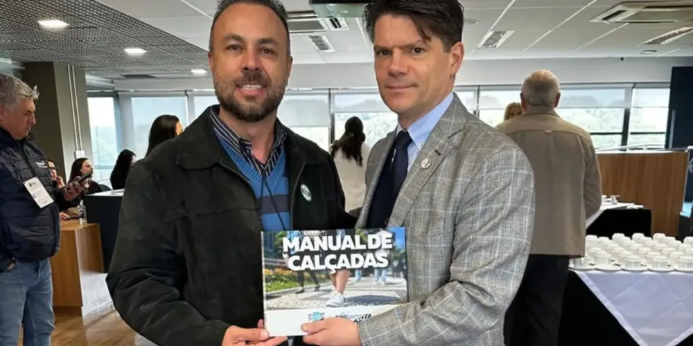 Na imagem: Rafael Mansani, presidente do Iplan à esquerda; e o conselheiro Ivan Linhares, à direita