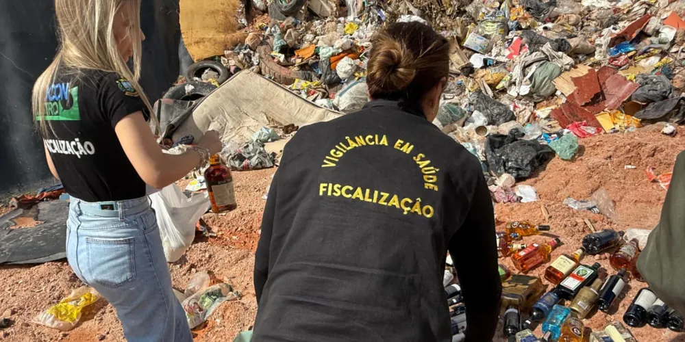 Garrafas foram apreendidas por falta de rótulo, ausência de registro do MAPA e/ou sinais de adulteração