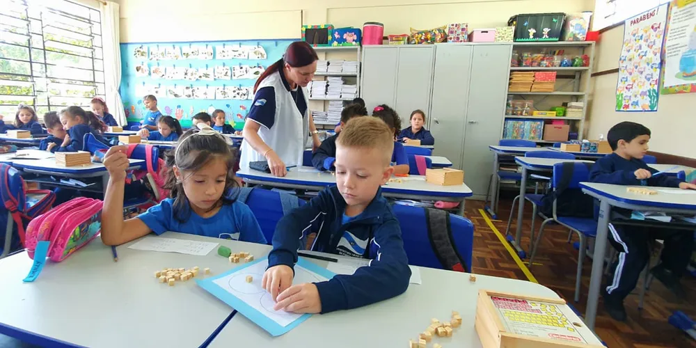 Escola deve atender aproximadamente 500 estudantes residentes do bairro Neves