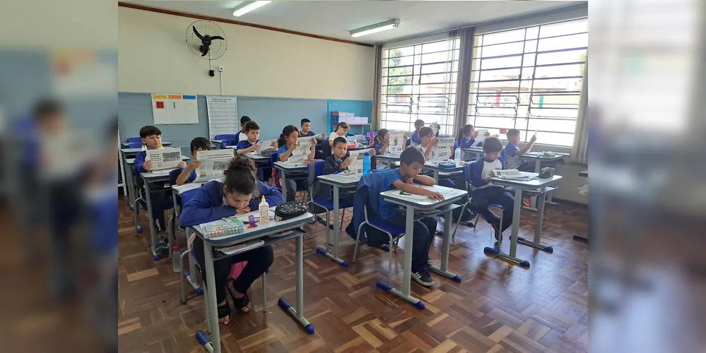 Os alunos se envolveram com a proposta e transformaram a sala de aula em uma verdadeira redação jornalística