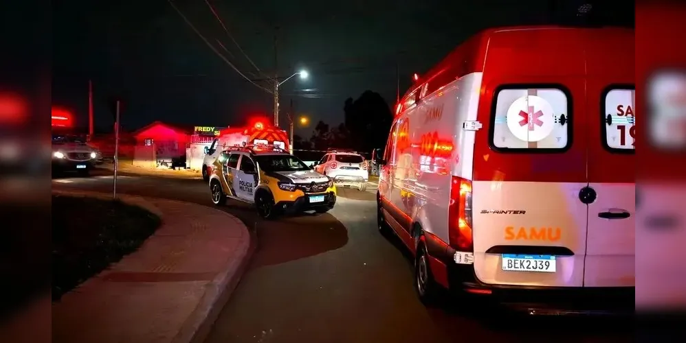 A Guarda Civil Municipal (GCM), a Polícia Militar e a Polícia Civil do Paraná (PC/PR) estiveram presentes na ocorrência
