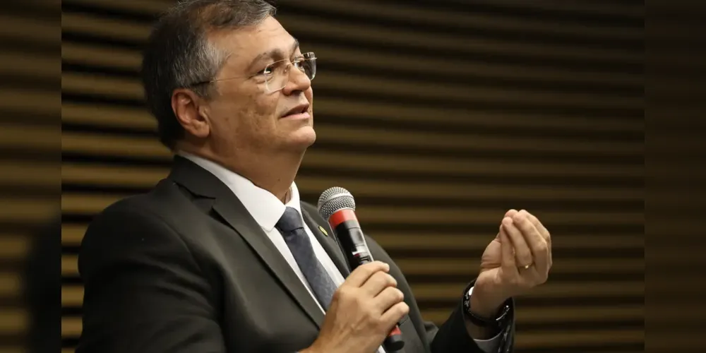 O ex-presidente Jair Bolsonaro é um dos principais alvos do documento