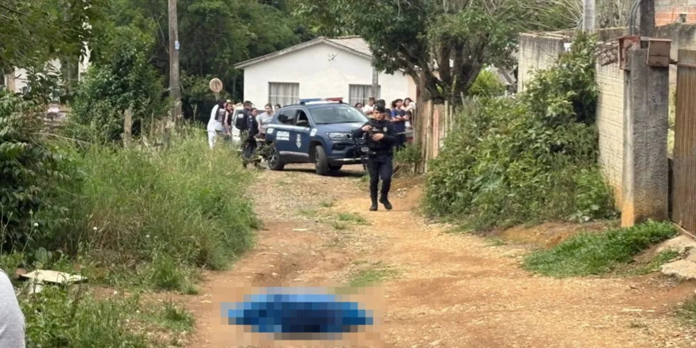 A vítima foi localizada caída em via pública