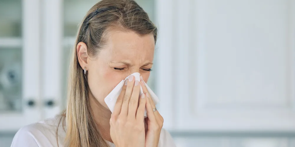 A polipose costuma vir acompanhada de outras condições respiratórias, como rinite alérgica, asma e sinusites recorrentes