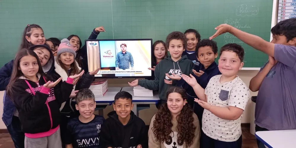 Através das atividades realizadas, os estudantes se engajaram nas discussões e debates e solidificaram importantes saberes