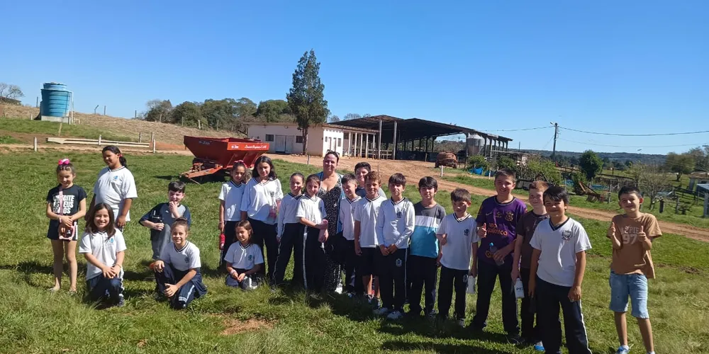 Aula passeio permitiu que educandos imergissem na temática