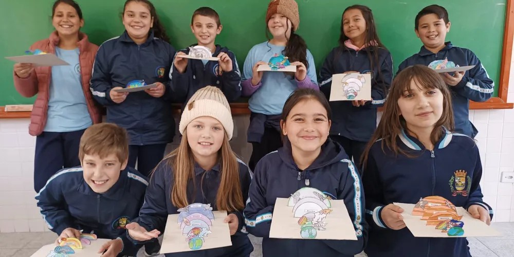 Estudantes puderam realizar série de trabalhos para abordar importante tema