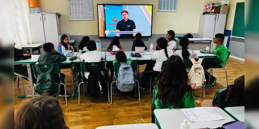 Estudantes puderam desenvolver série de atividades a partir do conceito ambiental