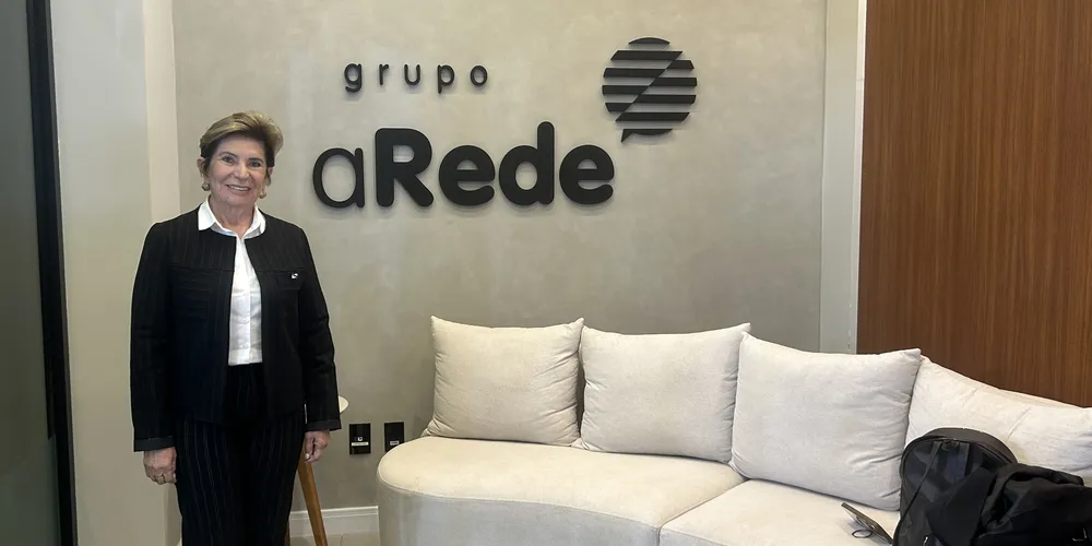 A prefeita Elizabeth Schmidt concedeu entrevista ao Portal aRede