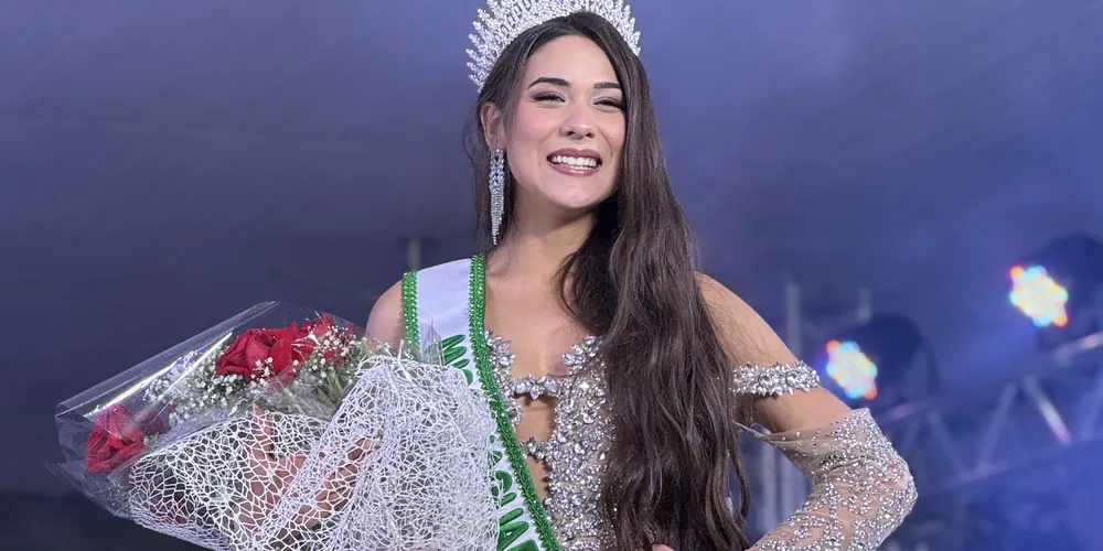 Isabella Maria foi coroada Miss Jaguariaíva 2025