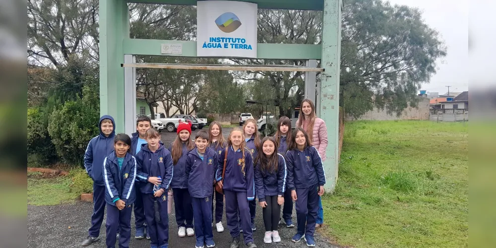 Saída a campo contribuiu para que alunos pudessem esclarecer importantes dúvidas