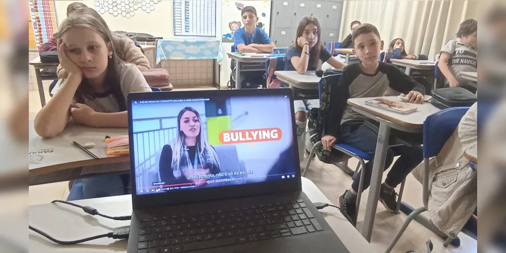Importantes conceitos foram apresentados aos alunos no início da dinâmica