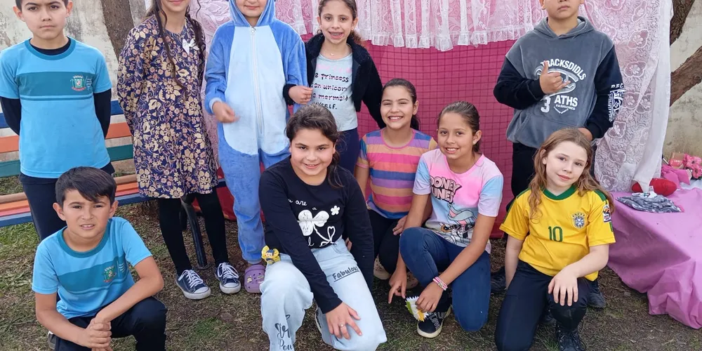 Estudantes percorreram várias etapas para trabalhar temática importante a eles