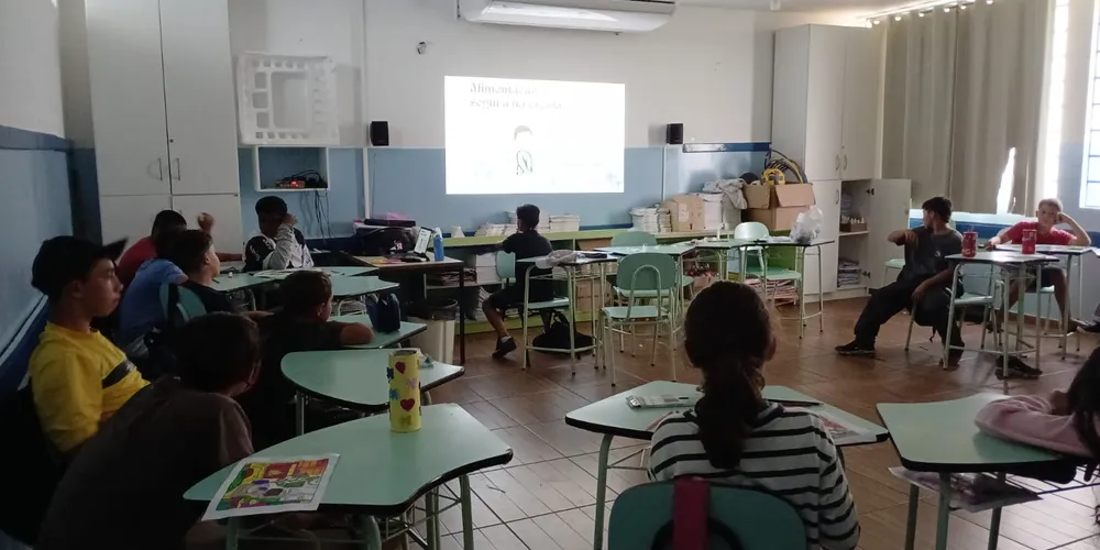 Confira o vídeo produzido pelos estudantes com importantes alertas.