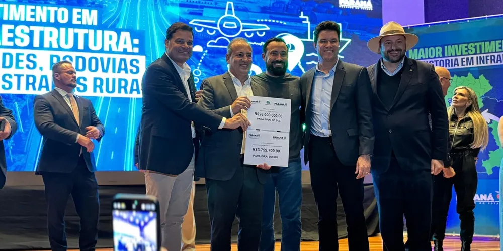 O prefeito Henrique Carneiro esteve reunido com lideranças do Estado