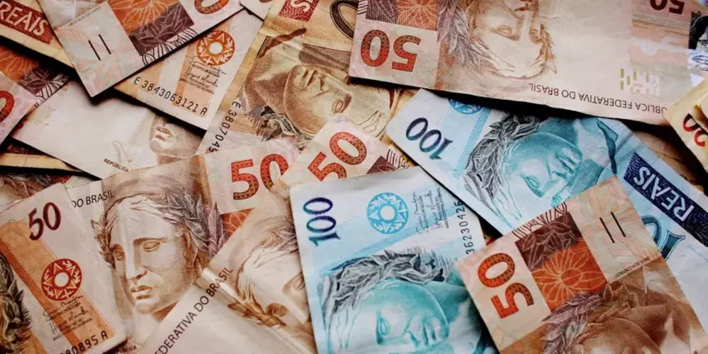 Contribuintes que não tiveram restituição liberada devem acessar a página da Receita Federal na internet.