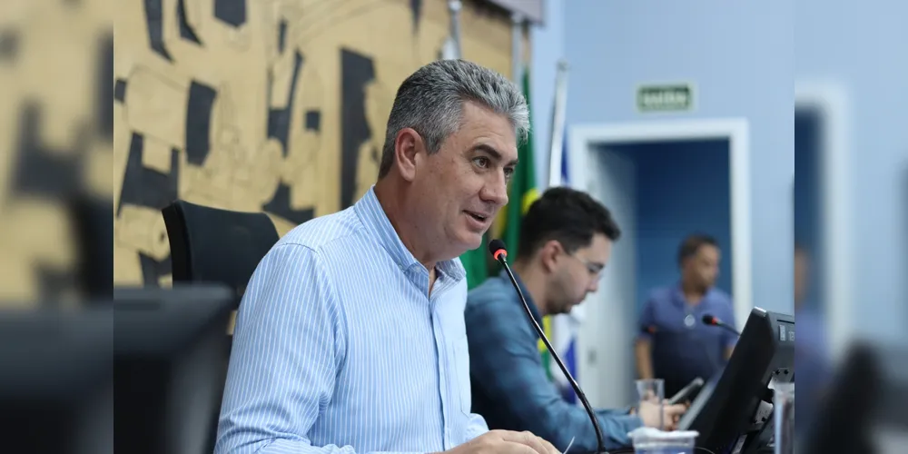 Esses números mostram que precisamos agir com firmeza, promovendo a conscientização nas escolas e nas famílias", declarou o vereador