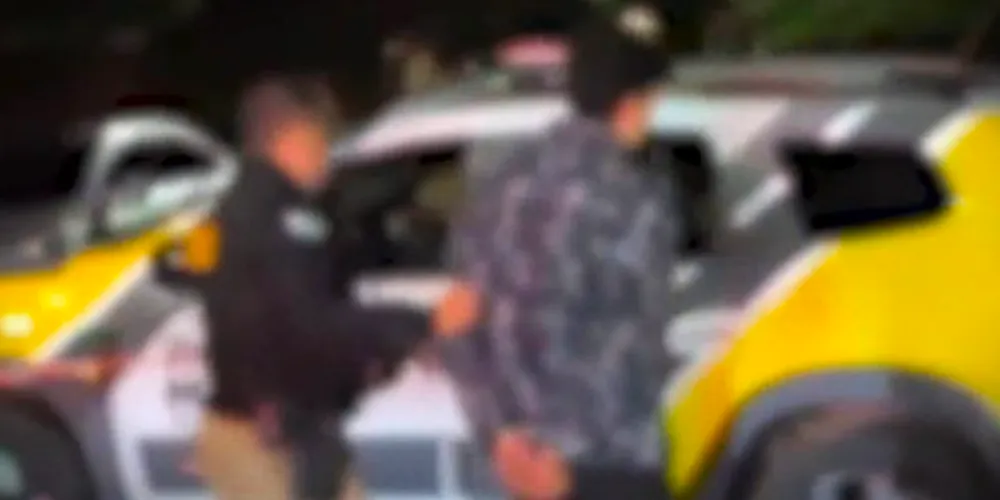 Suspeito foi apreendido pelas autoridades competentes