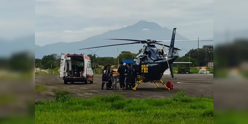 No local, uma equipe do Serviço de Atendimento Móvel de Urgência (Samu) assumiu o atendimento e encaminhou a vítima, entubada, ao Hospital Regional do Litoral