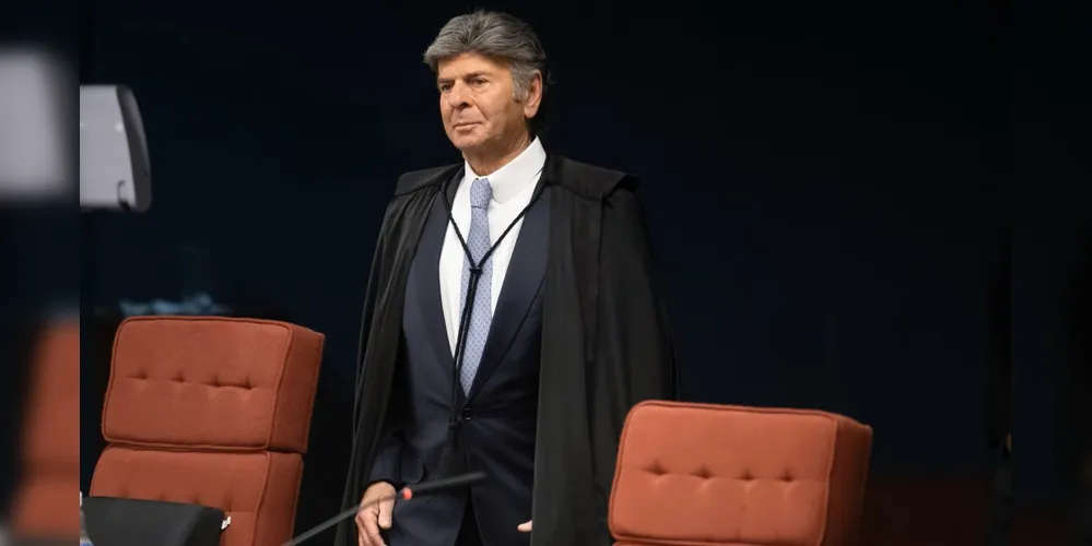 Ministro Luiz Fux votará hoje em julgamento do ex-presidente Jair Bolsonaro