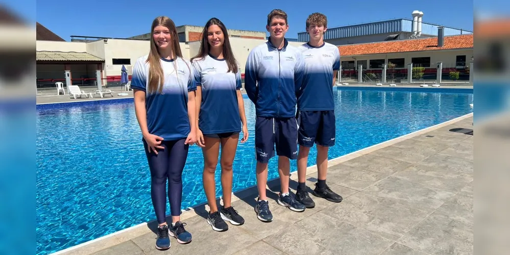 Competidores: Manuela, Bárbara, Rafael e Augusto